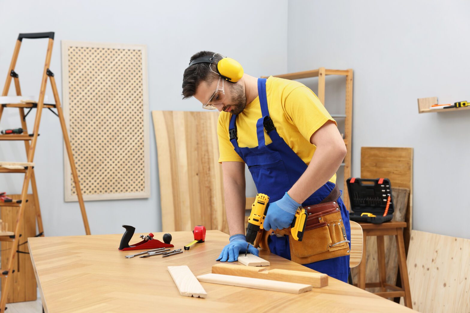 carpentry services in dubai